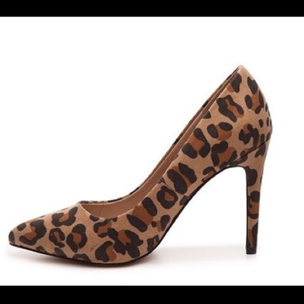Mix No. 6 Leopard Pumps